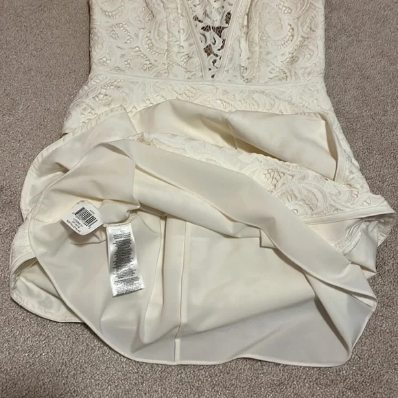 BCBGMaxAzria White Lace Dress - Picture 9 of 15